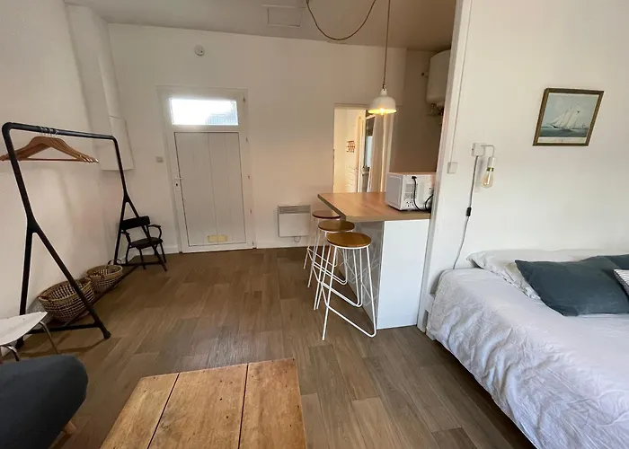 Grand Centre Ville, Gare Et A Pied